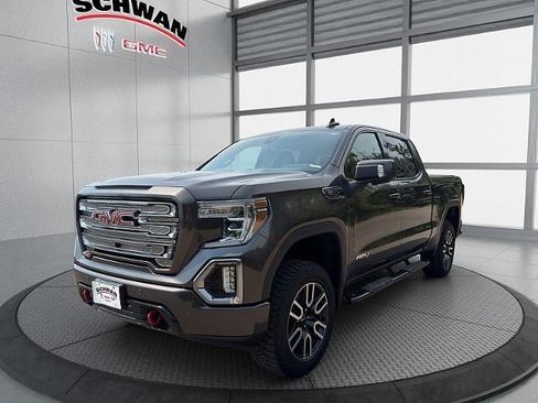 Used 2019 GMC Sierra 1500 AT4 w/ AT4 Premium Package AWD/4WD image 8