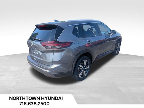 Used 2026 Nissan Rogue SL AWD/4WD image 18