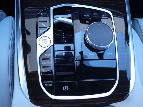 New 2026 BMW X5 sDrive40i w/ M Sport Package image 38