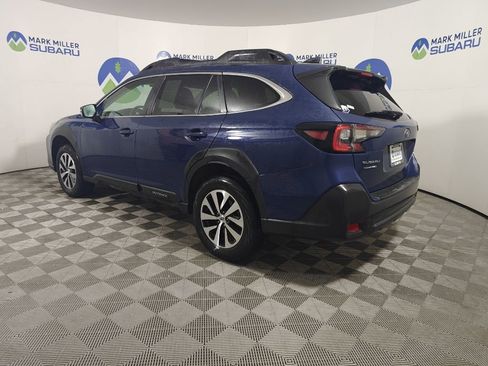 Used 2024 Subaru Outback Premium image 4