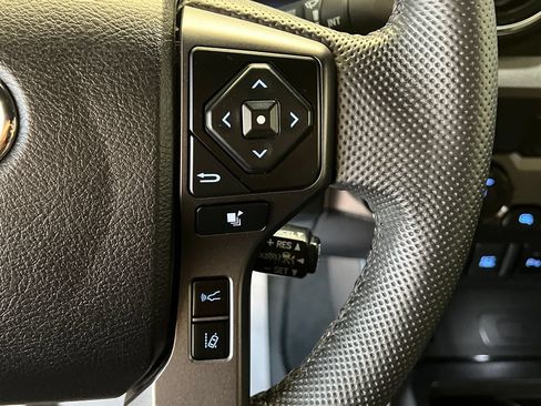 Used 2021 Toyota Tacoma TRD Sport w/ Technology Package AWD/4WD image 24