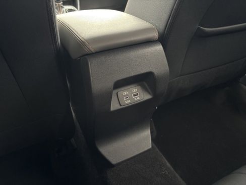 Certified 2025 Subaru Crosstrek 2.5i Wilderness image 25