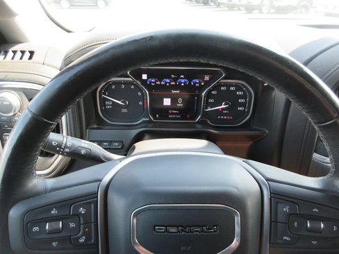 Certified 2021 GMC Sierra 1500 Denali w/ Denali Ultimate Package AWD/4WD image 35