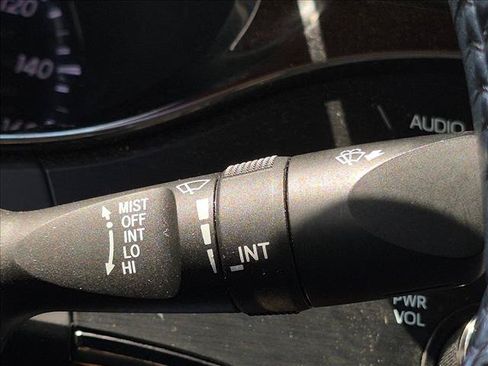 Used 2014 Toyota Avalon XLE Premium FWD image 9