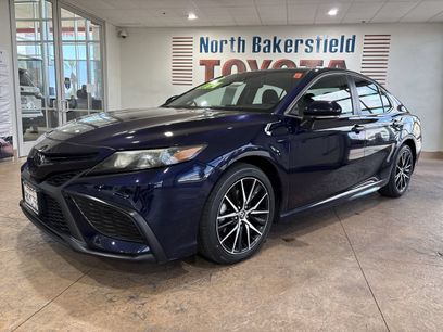 Used 2022 Toyota Camry SE w/ Convenience Package