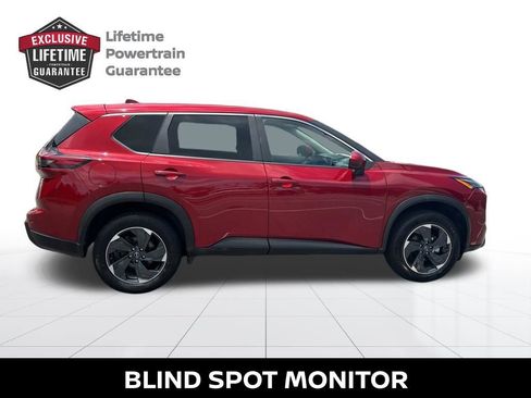 Certified 2025 Nissan Rogue SV AWD/4WD image 7