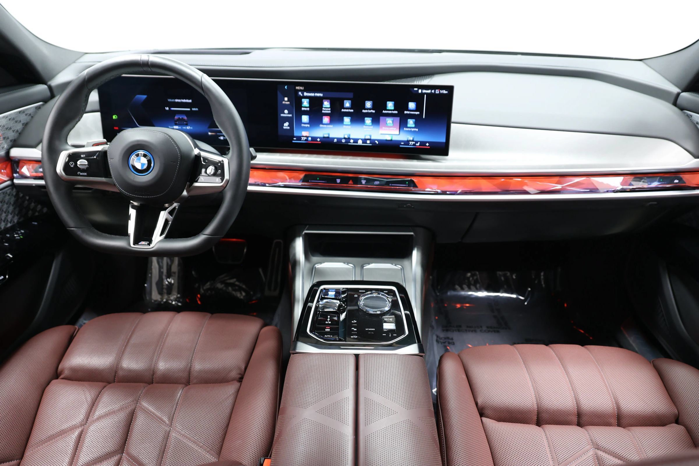 Used 2023 BMW i7 xDrive60 w/ Executive Package 2 AWD/4WD image 47