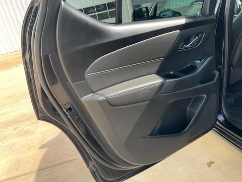 Used 2023 Chevrolet Traverse LT w/ LPO, Floor Liner Package AWD/4WD image 24