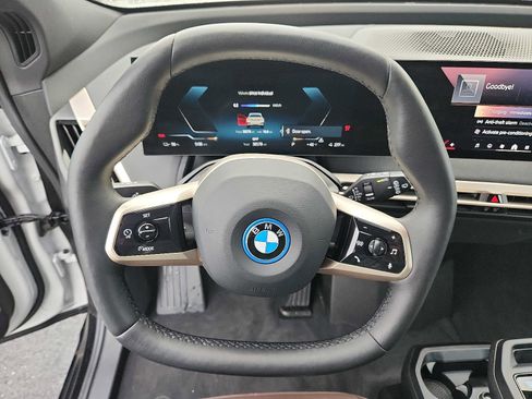 Certified 2024 BMW iX xDrive50 w/ Premium Package AWD/4WD image 19
