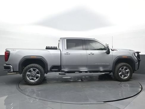 Used 2025 GMC Sierra 2500 SLT w/ SLT Premium Package AWD/4WD image 2