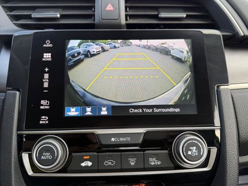 Used 2016 Honda Civic EX image 17