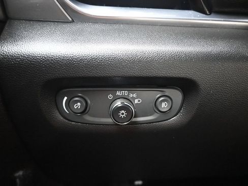 Used 2019 Chevrolet Traverse LT AWD/4WD image 27
