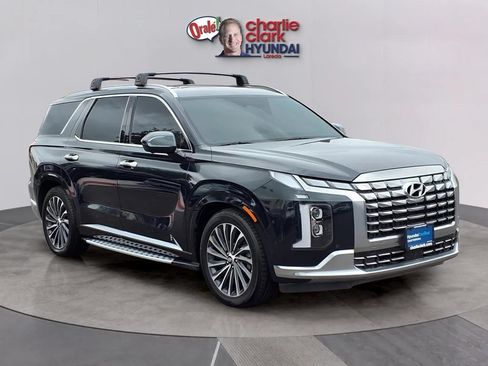 Used 2023 Hyundai Palisade Calligraphy FWD image 7
