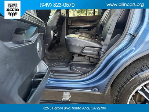 Used 2019 Ford Expedition Limited w/ Special Edition Package RWD image 15