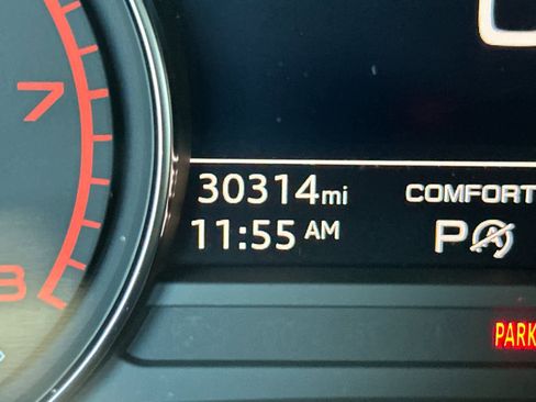 Used 2023 Audi Q5 2.0T Premium w/ Convenience Package image 25