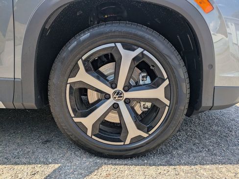 New 2026 Volkswagen Tiguan SE AWD/4WD image 11