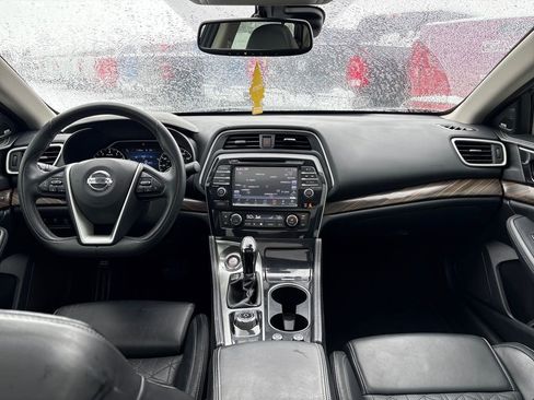 Used 2018 Nissan Maxima Platinum image 19