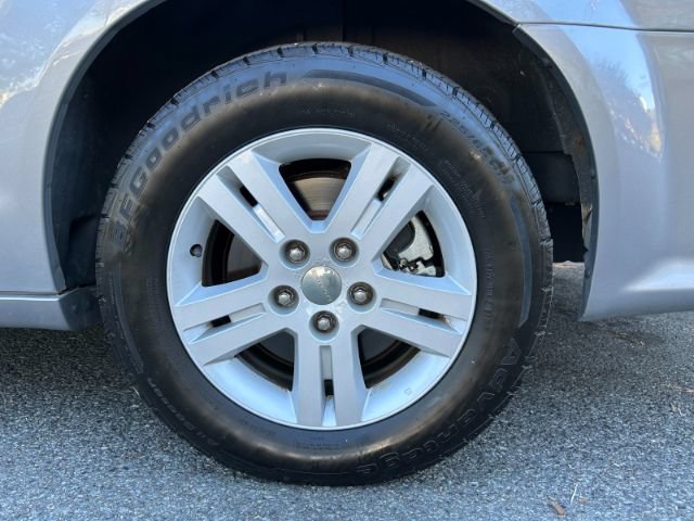 Used 2013 Dodge Grand Caravan Crew w/ Safety Sphere Group FWD image 36