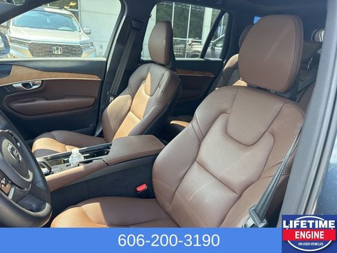 Used 2024 Volvo XC90 B6 Plus w/ Protection Package Premier AWD/4WD image 18