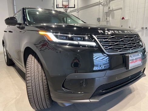 Used 2025 Land Rover Range Rover Velar S image 3
