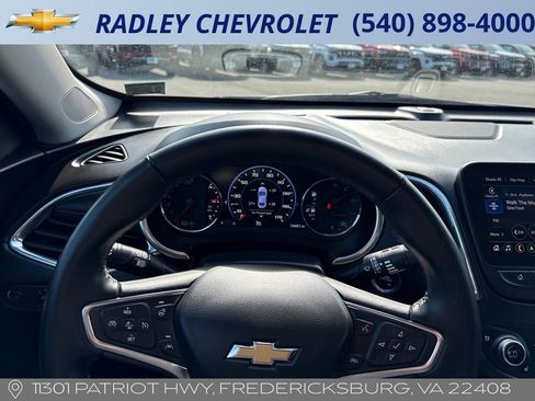 Certified 2024 Chevrolet Malibu LT image 10