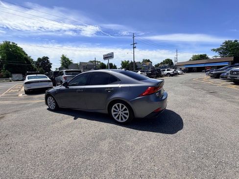 Used 2018 Lexus IS 350 F Sport AWD/4WD image 40