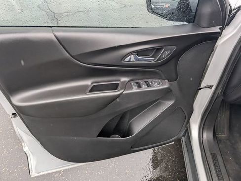 Used 2020 Chevrolet Equinox LT AWD/4WD image 14