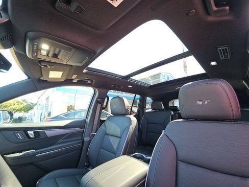 New 2026 Buick Enclave Sport Touring w/ Power Package image 37