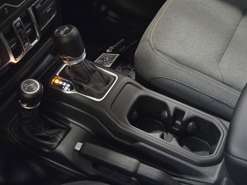 New 2026 Jeep Wrangler Unlimited Sport AWD/4WD image 14
