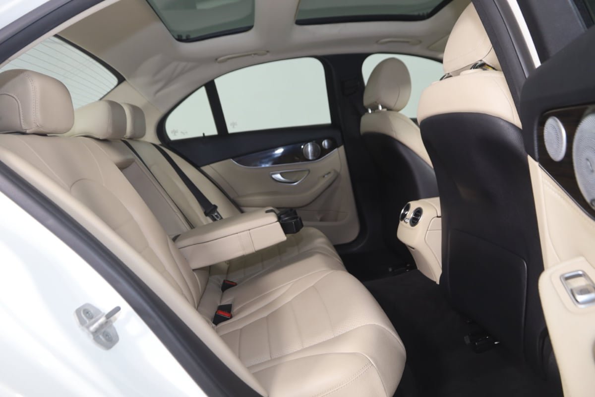 Used 2015 Mercedes-Benz C 300 4MATIC Sedan image 14