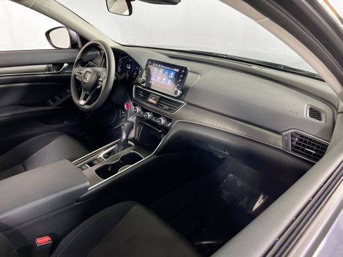 Used 2022 Honda Accord LX image 26