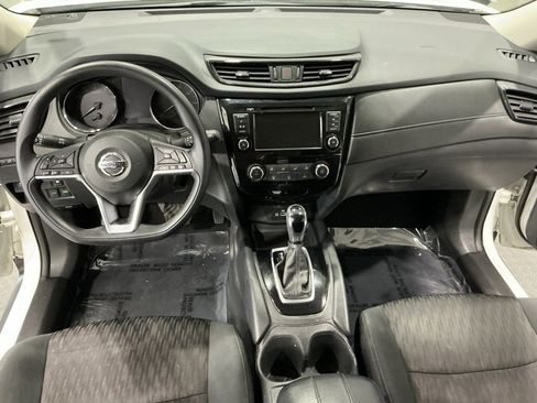 Used 2020 Nissan Rogue S image 15