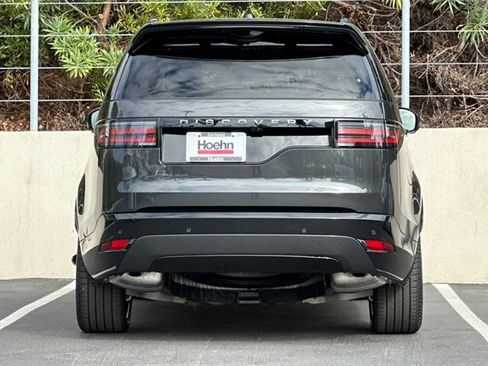 New 2025 Land Rover Discovery Dynamic SE image 4