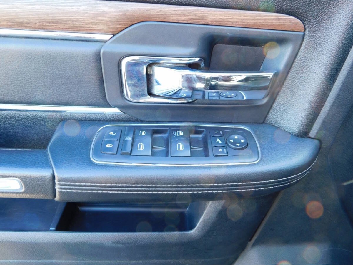 Used 2015 RAM 2500 Laramie w/ Protection Group AWD/4WD image 21
