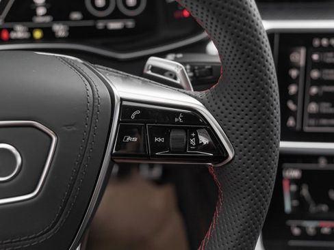 New 2025 Audi RS 7 Performance image 25