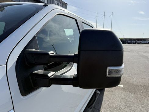 Used 2020 Ford F250 XL w/ Power Equipment Group image 19