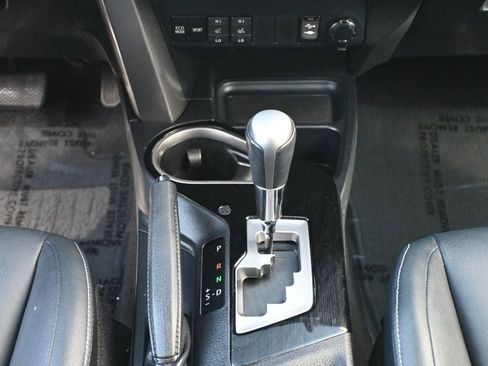Used 2016 Toyota RAV4 Limited FWD image 13