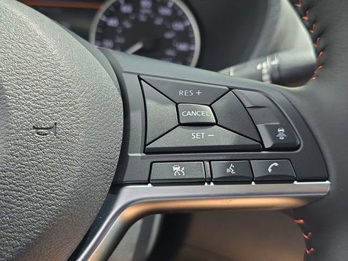 New 2025 Nissan Sentra SR w/ SR Premium Package image 9