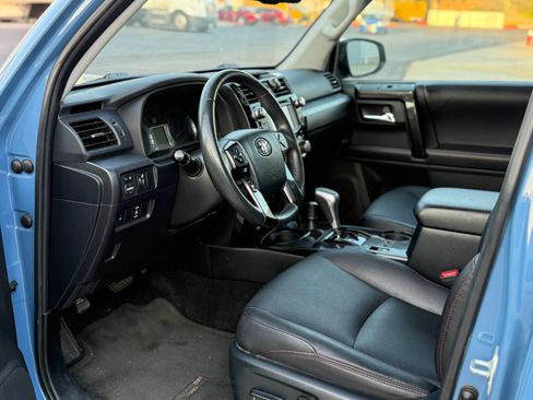 Used 2018 Toyota 4Runner TRD Pro AWD/4WD image 14