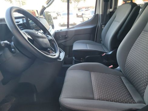 Used 2023 Ford Transit 350 XLT image 12