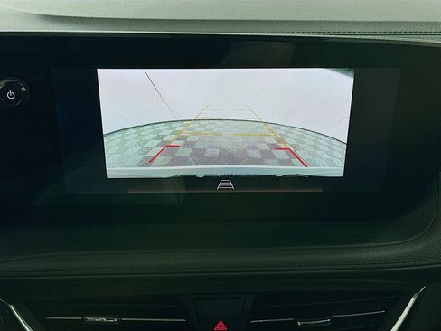 Used 2025 Buick Encore GX Preferred image 22