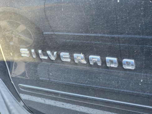 Used 2018 Chevrolet Silverado 1500 LT w/ All Star Edition AWD/4WD image 8