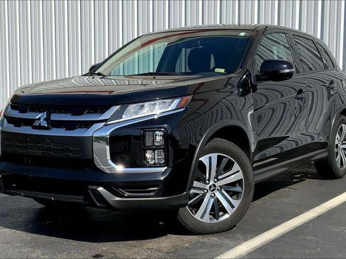 Used 2021 Mitsubishi Outlander Sport SE AWD/4WD image 1