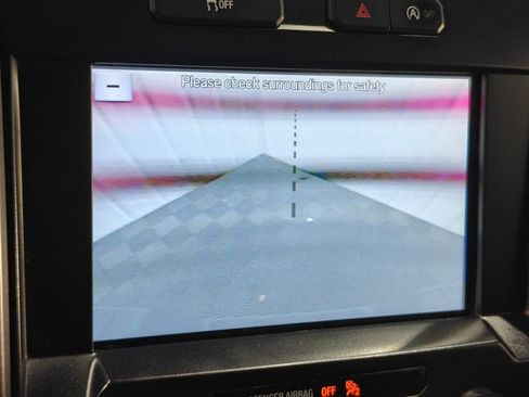 Used 2016 Ford F150 XLT w/ Equipment Group 302A Luxury image 8