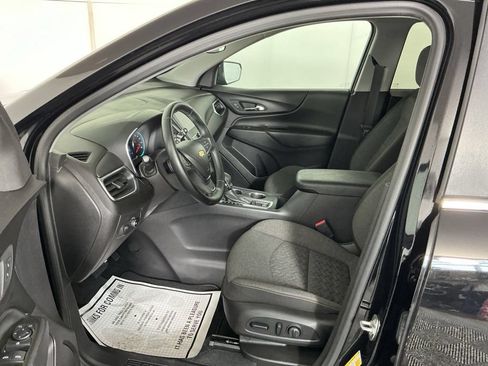 Used 2024 Chevrolet Equinox LT AWD/4WD image 17