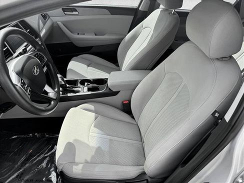 Used 2019 Hyundai Sonata SE FWD image 10