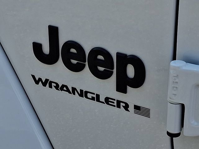 Certified 2025 Jeep Wrangler Unlimited Sahara w/ Safety Group AWD/4WD image 30