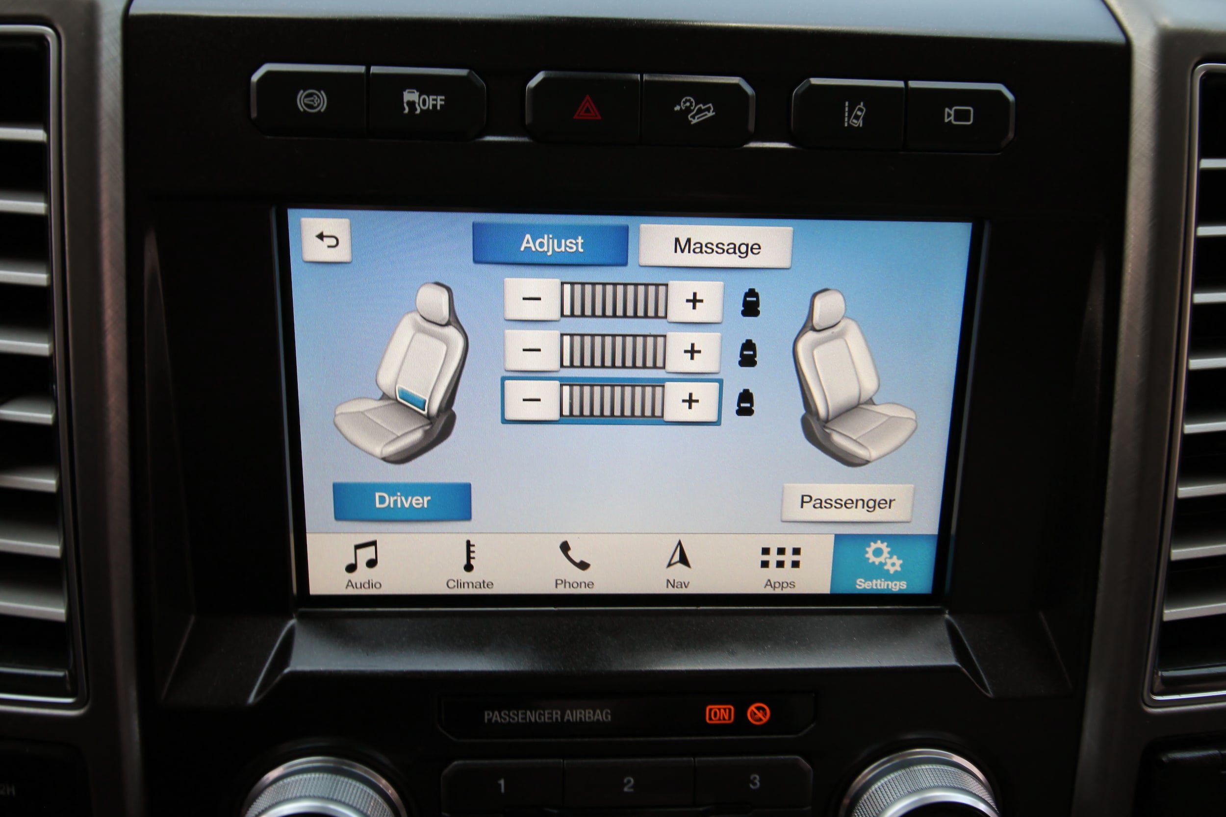 Used 2019 Ford F250 Limited AWD/4WD image 36
