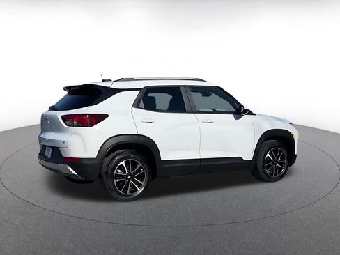 Used 2025 Chevrolet TrailBlazer LT image 15