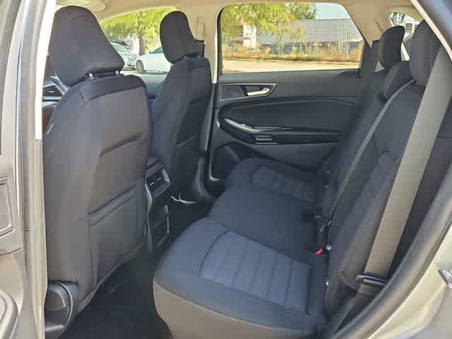 Used 2024 Ford Edge SE AWD/4WD image 16